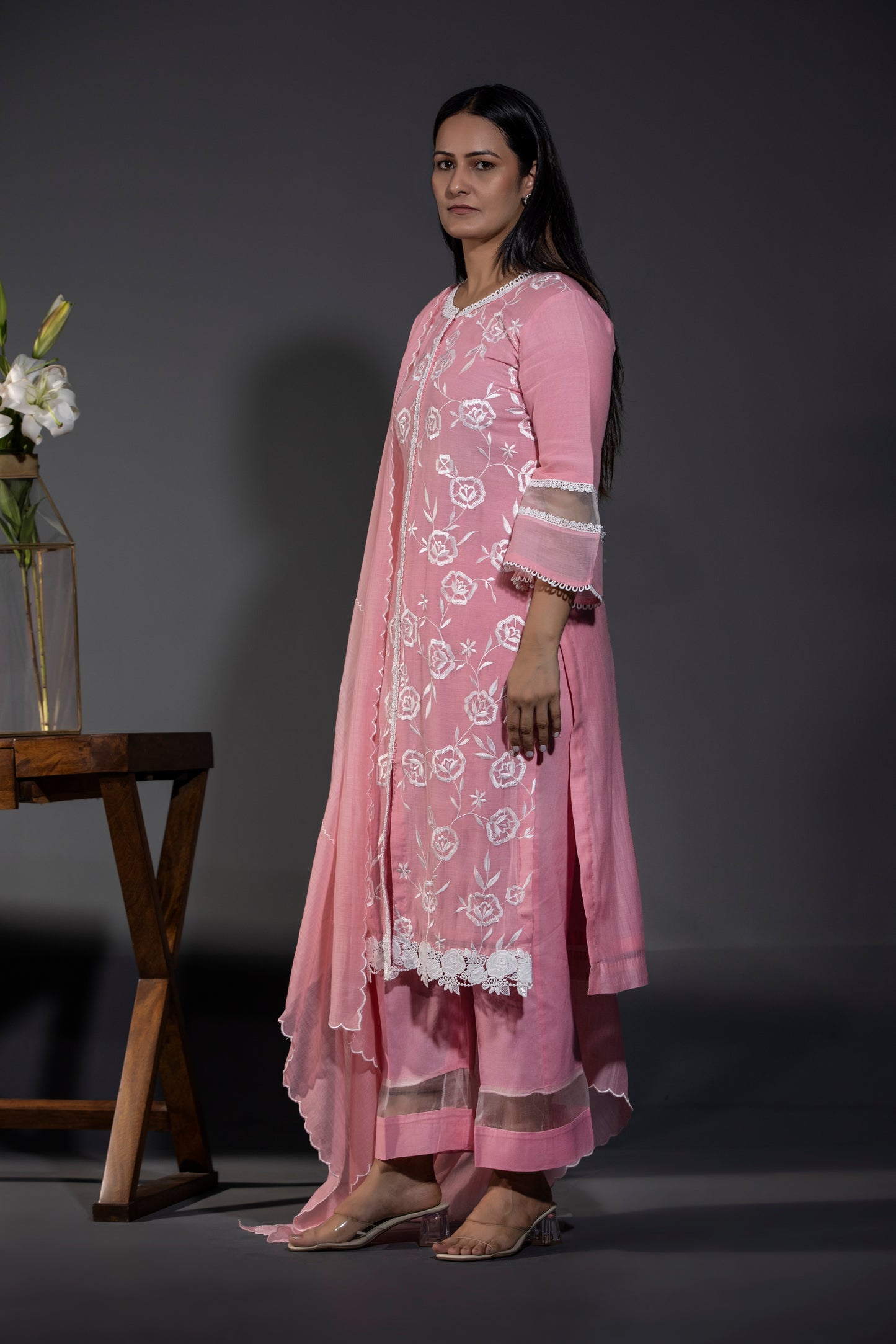 Rose laces Pure Chanderi Kurta Pakistani Pants and Dupatta (Set of 3)