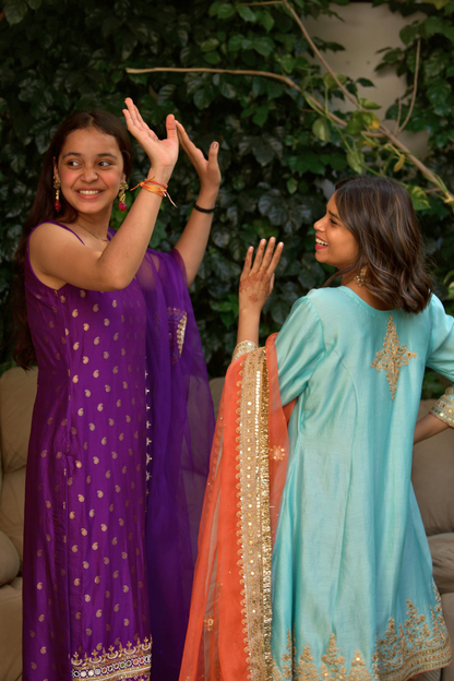Banarasi Silk Kurta & Pyjami Set with Silk Organza Dupatta